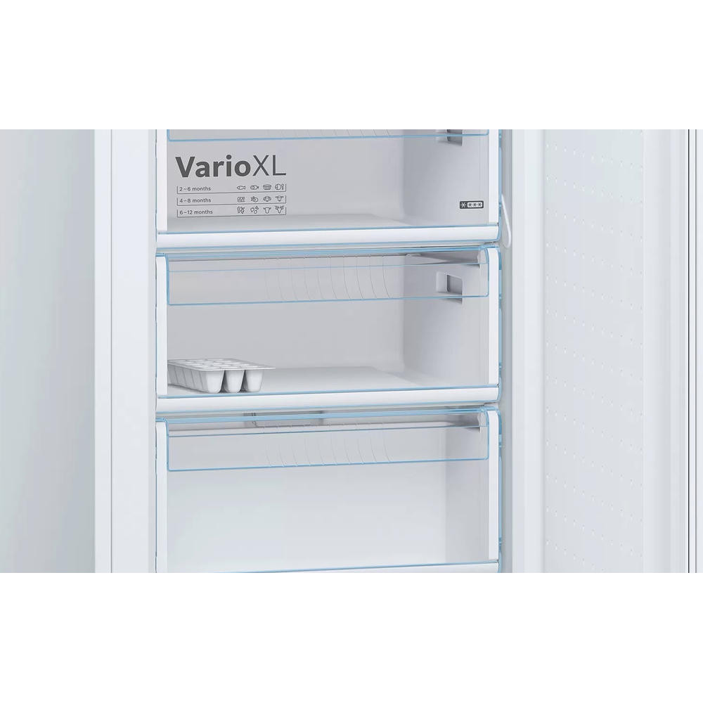 Двухкамерный холодильник Bosch KGE39XW21R