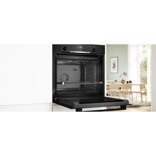 Духовой шкаф Bosch HBG536EB4