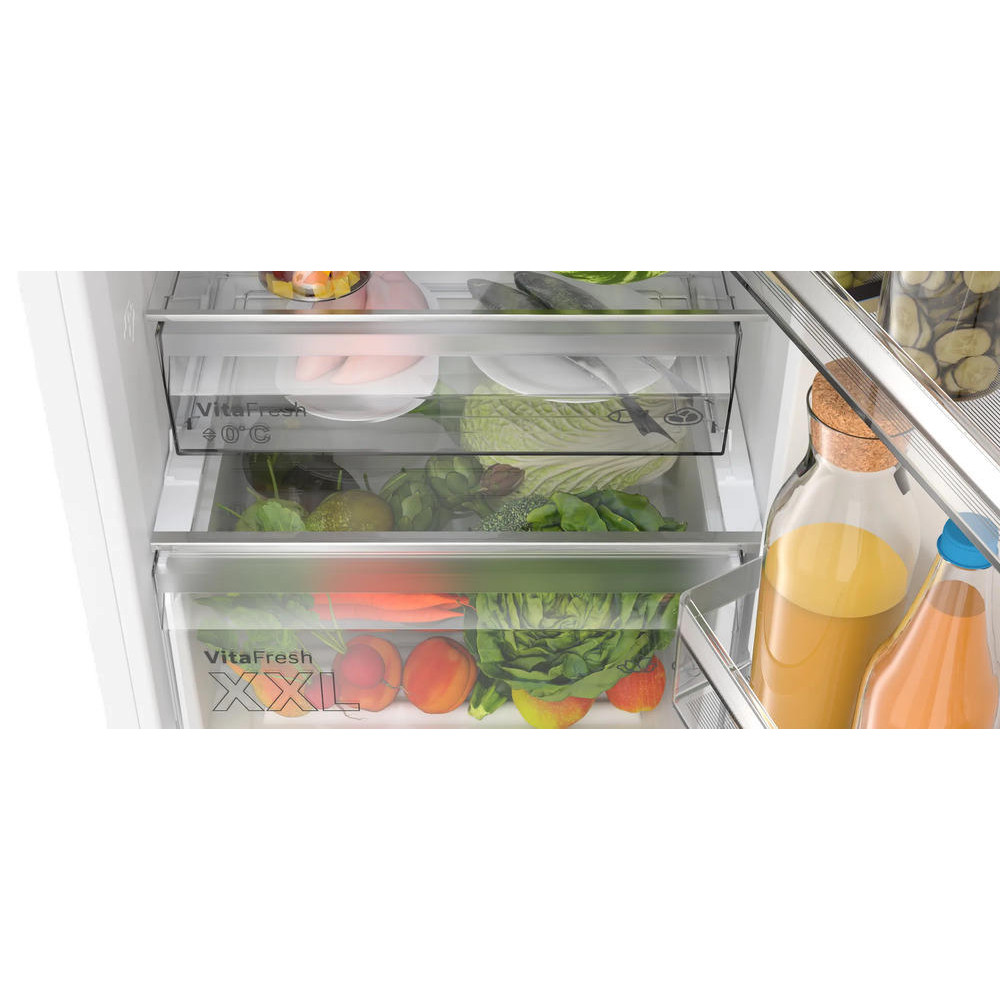 Двухкамерный холодильник Bosch KGN397WCT