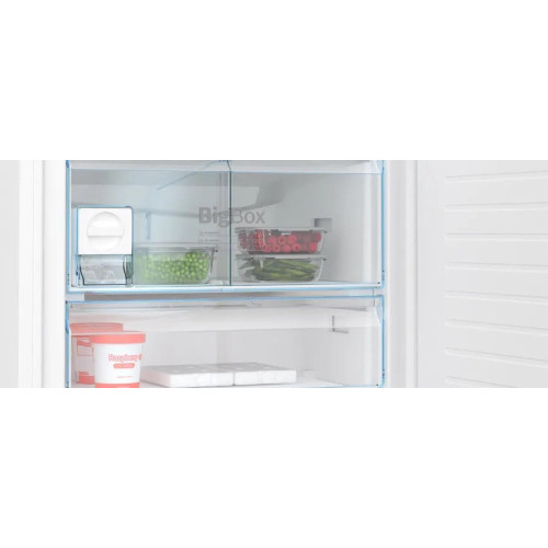 Двухкамерный холодильник Bosch KGD86AW31U